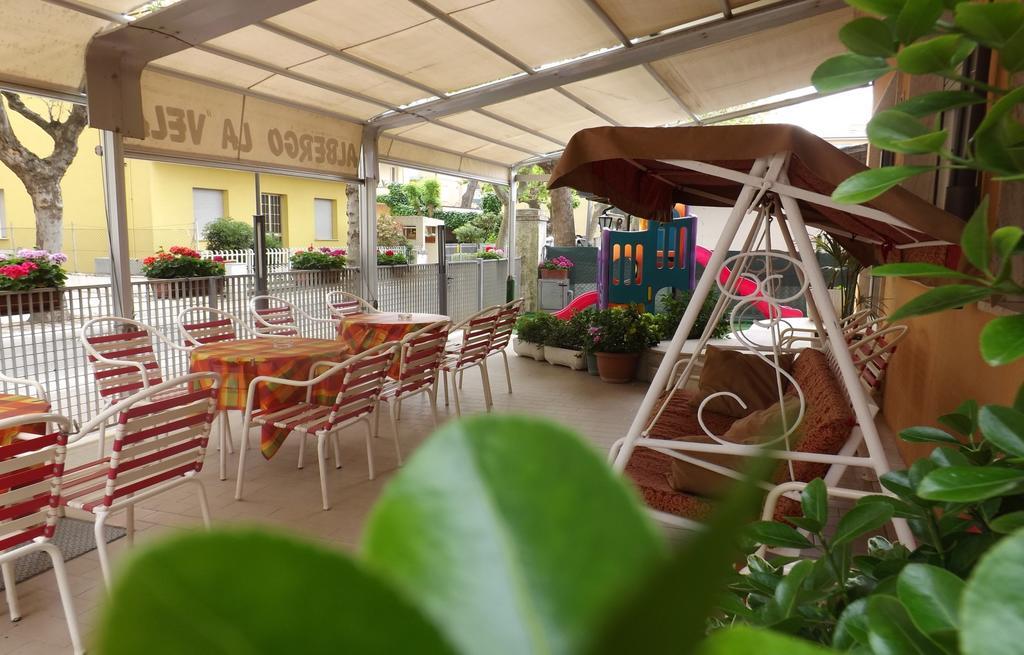 Hotel La Vela Bellaria-Igea Marina Exterior foto